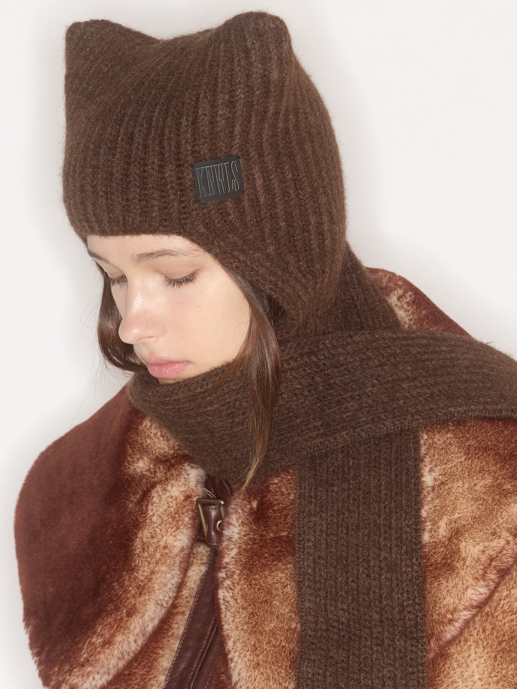 Precious Bonnet Brown