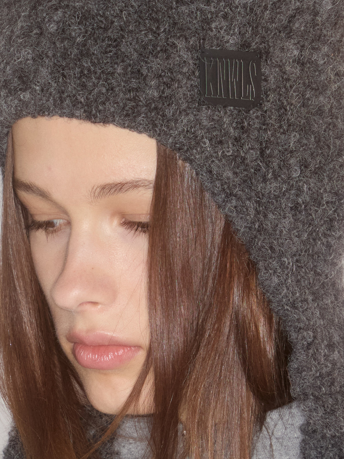 Precious Bonnet Charcoal