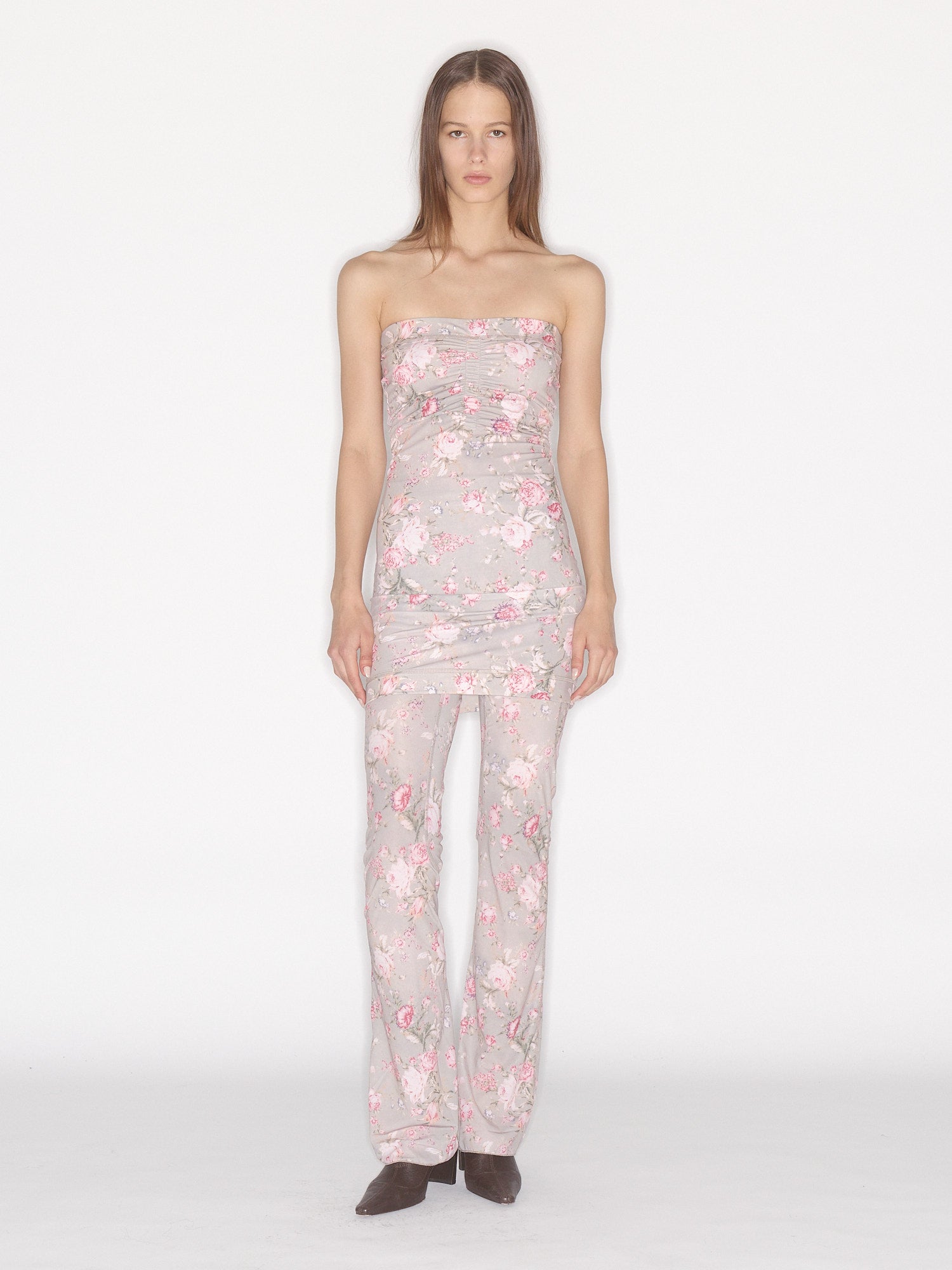 Skinn Dress Wallpaper Floral