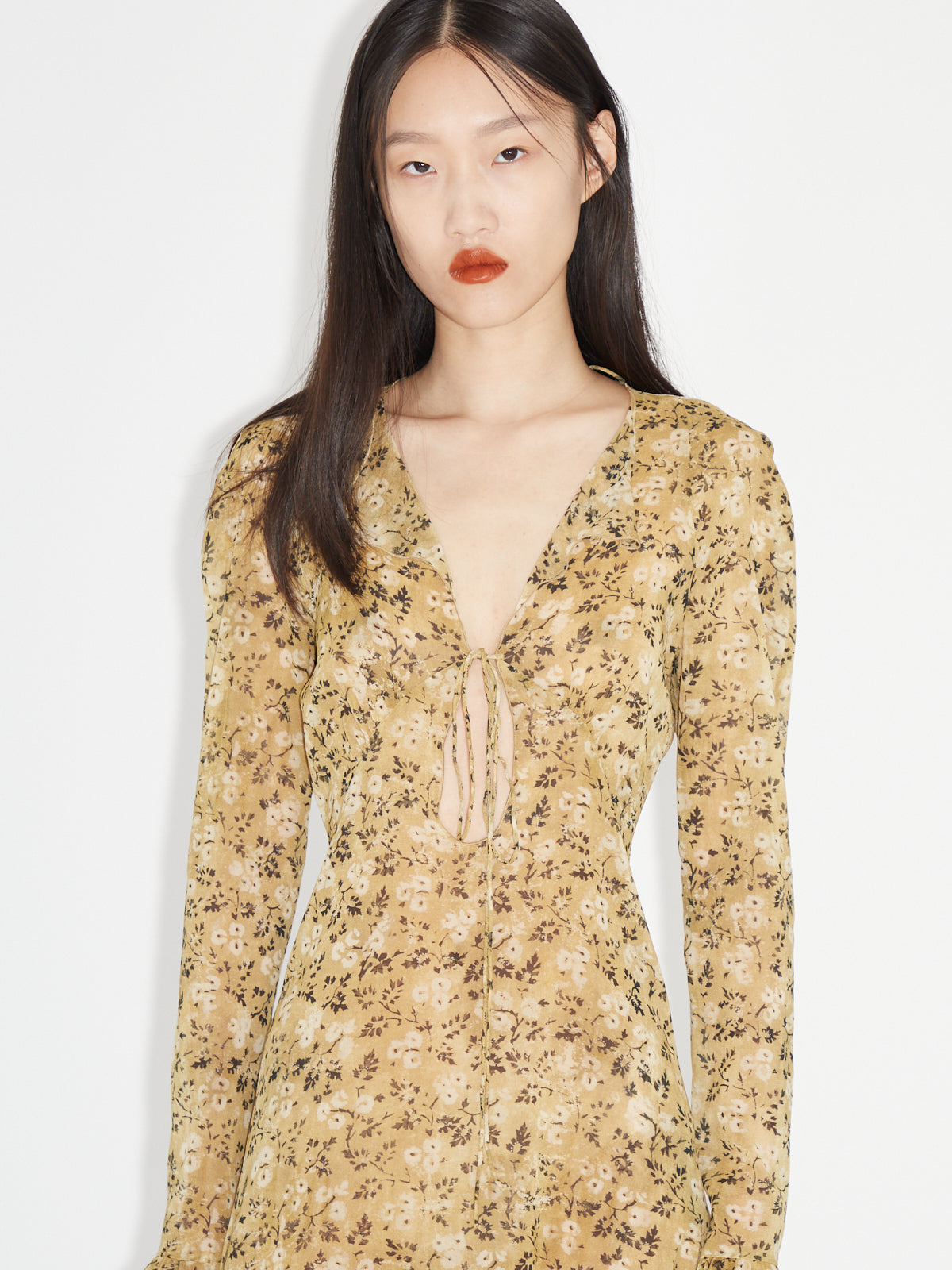 Serpent Dress Wall Flower
